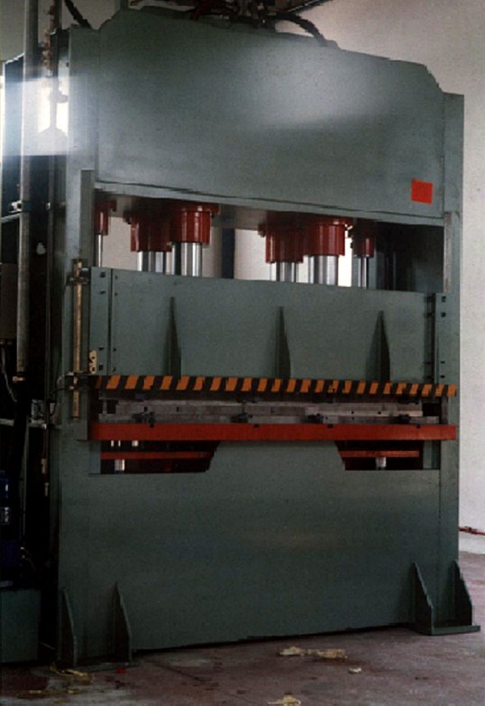 presses 600 t
